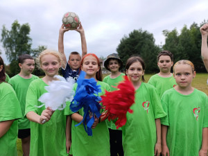 ДЕНЬ РОССИЙСКОГО ФЛАГА В «ТВЕРЦЕ» – ГОРДИМСЯ, ПУТЕШЕСТВУЕМ, ОБЪЕДИНЯЕМСЯ!