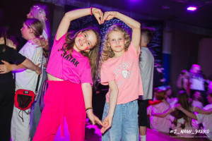 Дождь нашей яркости не помеха!