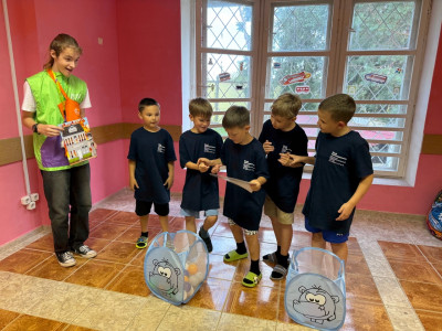 Научим безопасности в игре