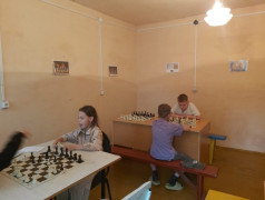 Шахматные баталии в ДОЛ им. Павлика Морозова: 5-7 отряды демонстрируют мастерство!