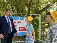 Почетные гости