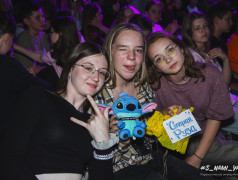 Дождь нашей яркости не помеха!