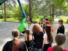 Станционная игра "Будь в движении"