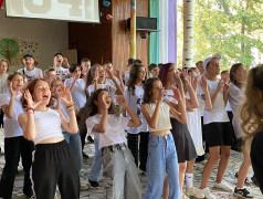 Визитки отрядов: знакомство с нашим лагерем!  