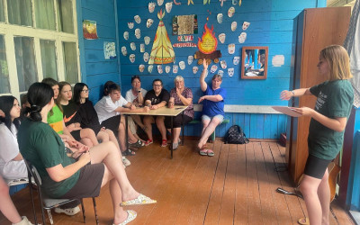 "Ломая стены"