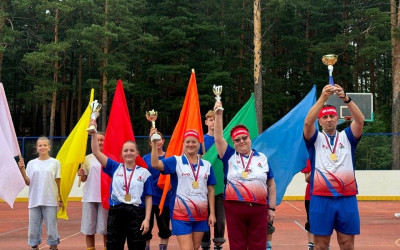 Спорт любить &ndash; здоровым быть: День физкультурника прогремел в Стране железных дорог