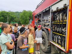 Профориентационная экскурсия от пожарно-спасательного отряда МЧС в ДОЛ &laquo;Наречное&raquo;