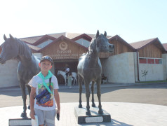 Нам некогда скучать - мы путешествуем с пользой!