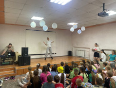 Торжественное открытие третьей смены &laquo;Эхо войны в каждом сердце&raquo;