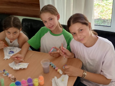 Мы не только вытворяем, но и много творим чудес!