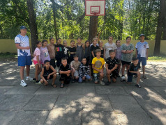 "Движение первых"  со стражем порядка!