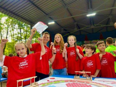 Главное в любой игре-сам процесс! Играйте и побеждайте!