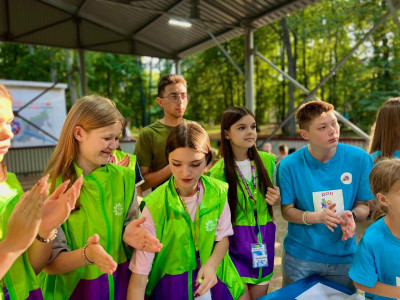 Главное в любой игре-сам процесс! Играйте и побеждайте!