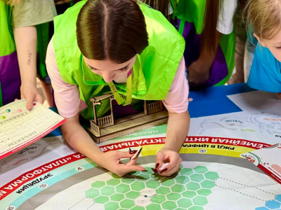 Главное в любой игре-сам процесс! Играйте и побеждайте!