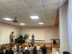 Шоу-пародия &laquo;Точь-в-точь&raquo;