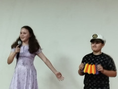 Шоу-пародия &laquo;Точь-в-точь&raquo;