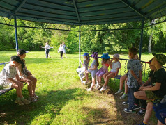 Игровая программа "Национальные гостины"