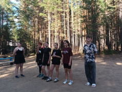 соревнования по волейболу и пионерболу