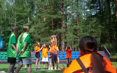 Тин-лига в &laquo;Маяке&raquo;: помощники спортивных инструкторов и лидеры команды!