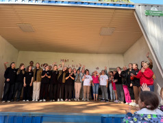 "Светись, как солнца яркий луч"