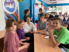 А на последок - ток-шоу "Ломая стены"