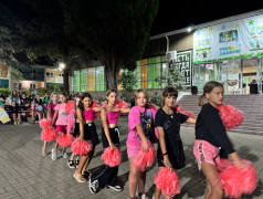 ДОЛ "Экспресс": Здесь помпоны крутятся, лагерь мутится!