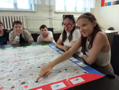 "Игра в деталях"