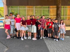 День клубничного цвета в "Экспрессе"! 