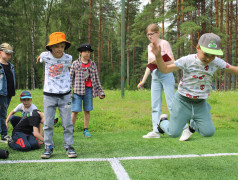 В Маяке прошел фестиваль детского спорта "Быстрее, выше, сильнее"