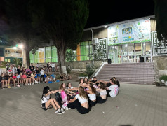 ДОЛ "Экспресс": Здесь помпоны крутятся, лагерь мутится!