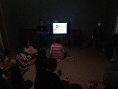 8 Июля в ДОЛ "Магистраль" в честь праздника, "День семьи, любви и верности".  Ребята смотрели...