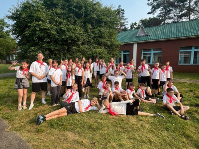 &laquo; Ура, мы в лагере!!!&raquo;