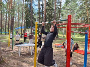 Заряд бодрости и силы: ребята из ДОЛ 