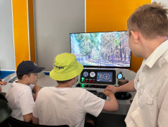 День, наполненный мечтами и гудками!