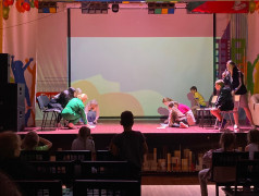 Ток-шоу &laquo;Ломая стены&raquo;