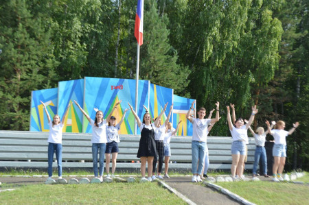 Поднятие флага - стартуем второй сезон!