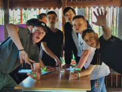 &laquo;Свои ценности&raquo;: Как лагерь ответил на вызов