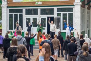 Маяковские зарядки: важное и нужное мероприятие каждое утро!