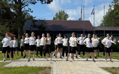 Детство пахнет летом: как жители Страны железных дорог провели в лагерях первую неделю