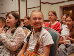 &laquo;Звёздный час&raquo;: магия творчества объединяет вожатых и детей