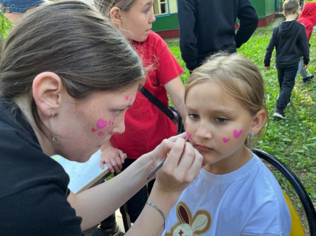  ЯРМАРКА ДЕТСТВА: ПУТЕШЕСТВИЕ ПО СТАНЦИЯМ РАДОСТИ!  