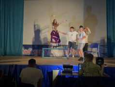 Представление отрядного уголка! 2 отряд 4 смена!