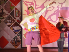 &laquo;Битва титанов&raquo; : как обычный АРМ-рестлинг превратился в грандиозное шоу