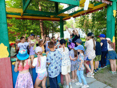 Игровая программа "Национальные гостины"