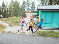 Феерия цвета и командного духа - игра &laquo;КРАСКИ&raquo;