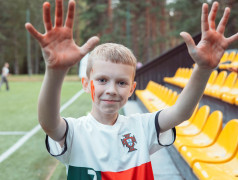 Феерия цвета и командного духа - игра &laquo;КРАСКИ&raquo;