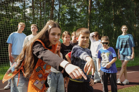 Спортивные игры на сплочение: ТиН-лига в действии