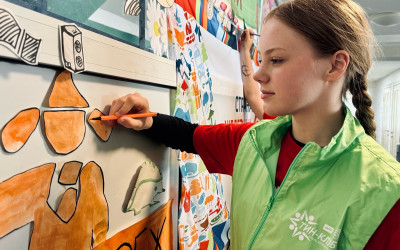 Тин-лига в действии: как дети из &laquo;Сахарежа&raquo; превратили комнату в креативное пространство