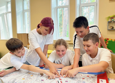 &laquo;РЖД-команда лучшая из всех, РЖД-команду точно ждет успех!&raquo;. Большой конкурс лагерей набирает обороты