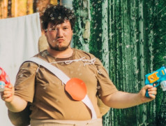 Как вожатые и воспитатели показывали спектакль &laquo;Малыш и Карлсон&raquo;